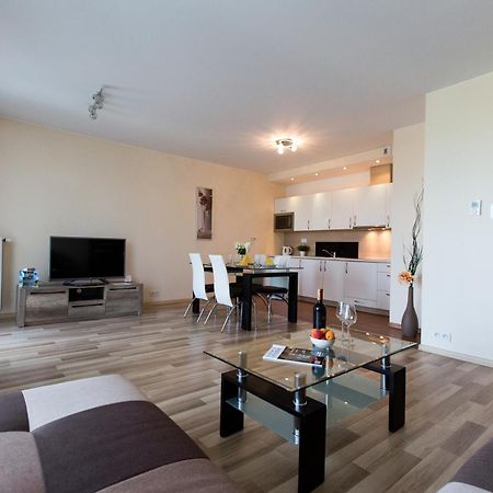Pcd Aparthotel Ochota Варшава Экстерьер фото