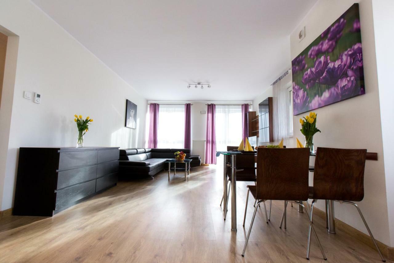Pcd Aparthotel Ochota Варшава Экстерьер фото