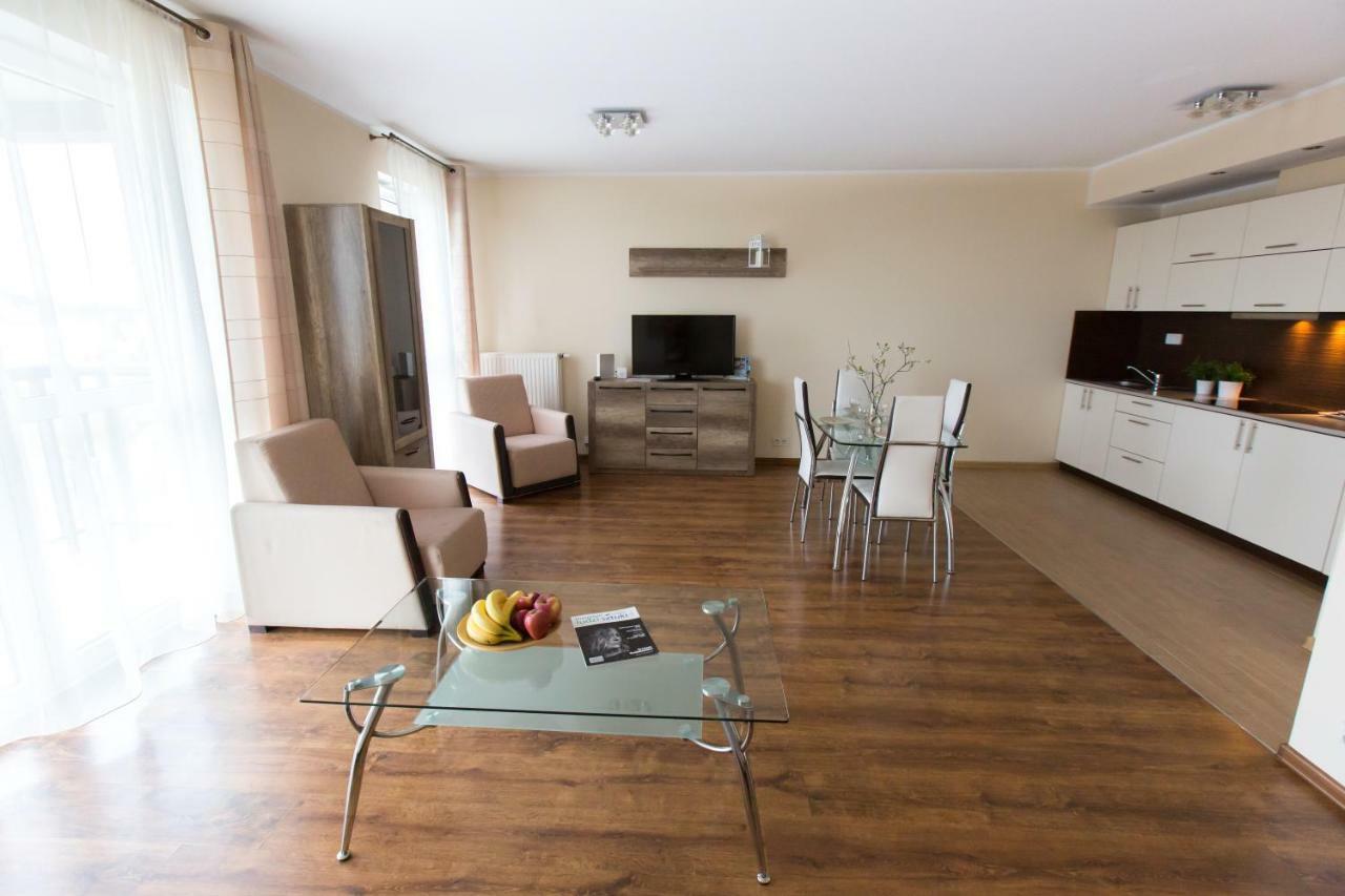 Pcd Aparthotel Ochota Варшава Экстерьер фото