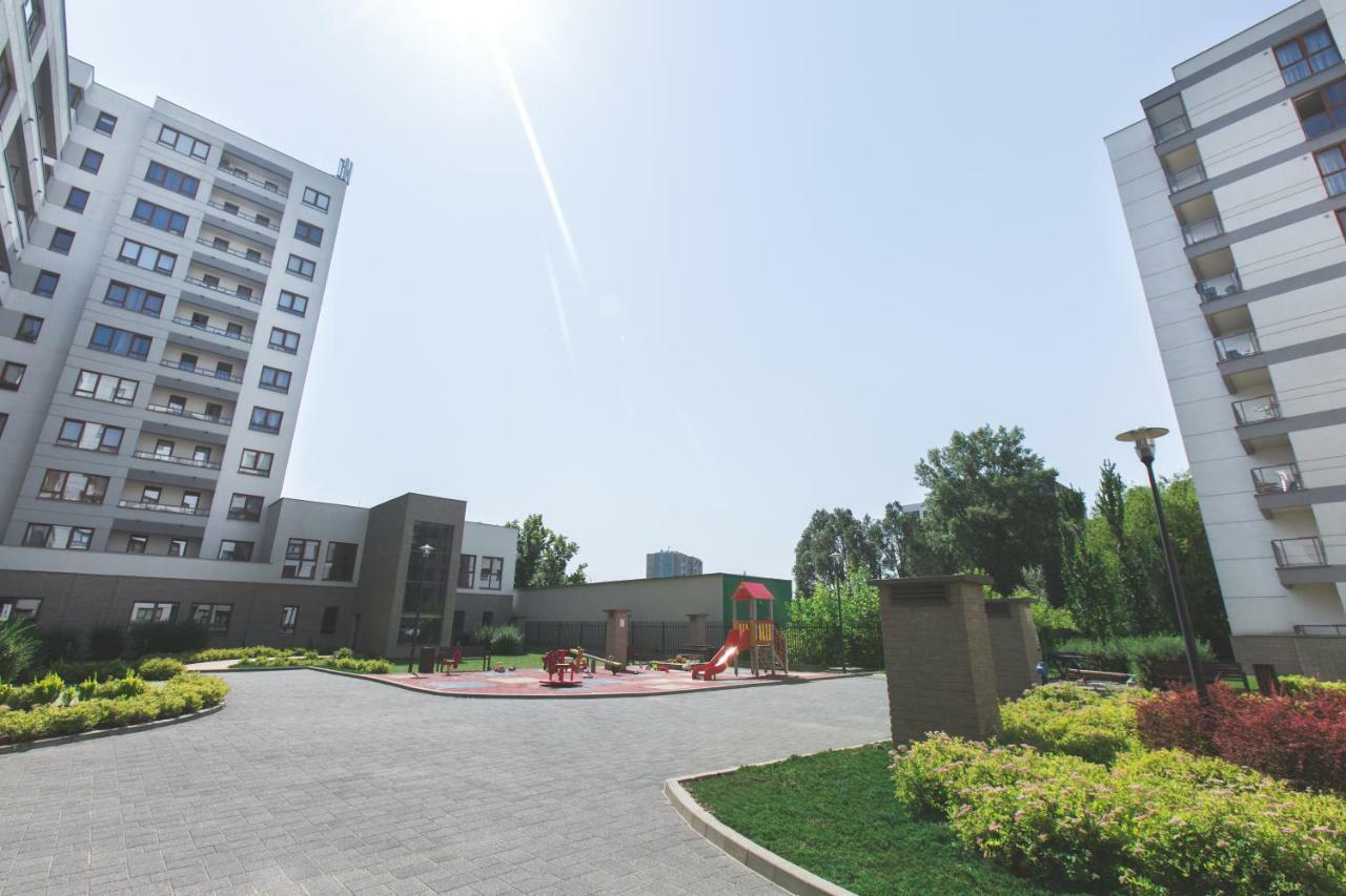 Pcd Aparthotel Ochota Варшава Экстерьер фото